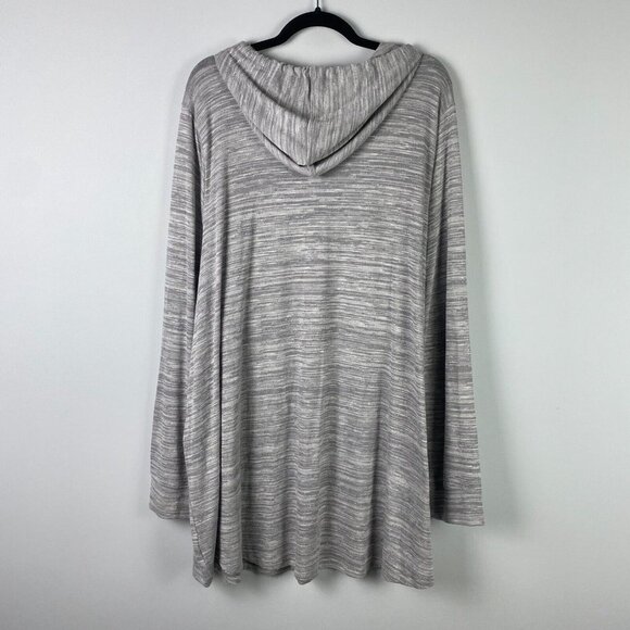 Torrid Super Soft Plush Floral Lace Inset Hoodie Size 6X Gray Pullover - Picture 7 of 11